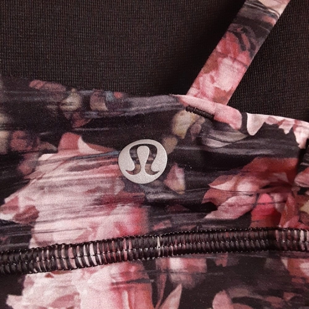 LULULEMON ATHLETICA Nulux Energy Peony Print Strappy Sports Bra Size 4 / XSmall - Picture 9 of 11